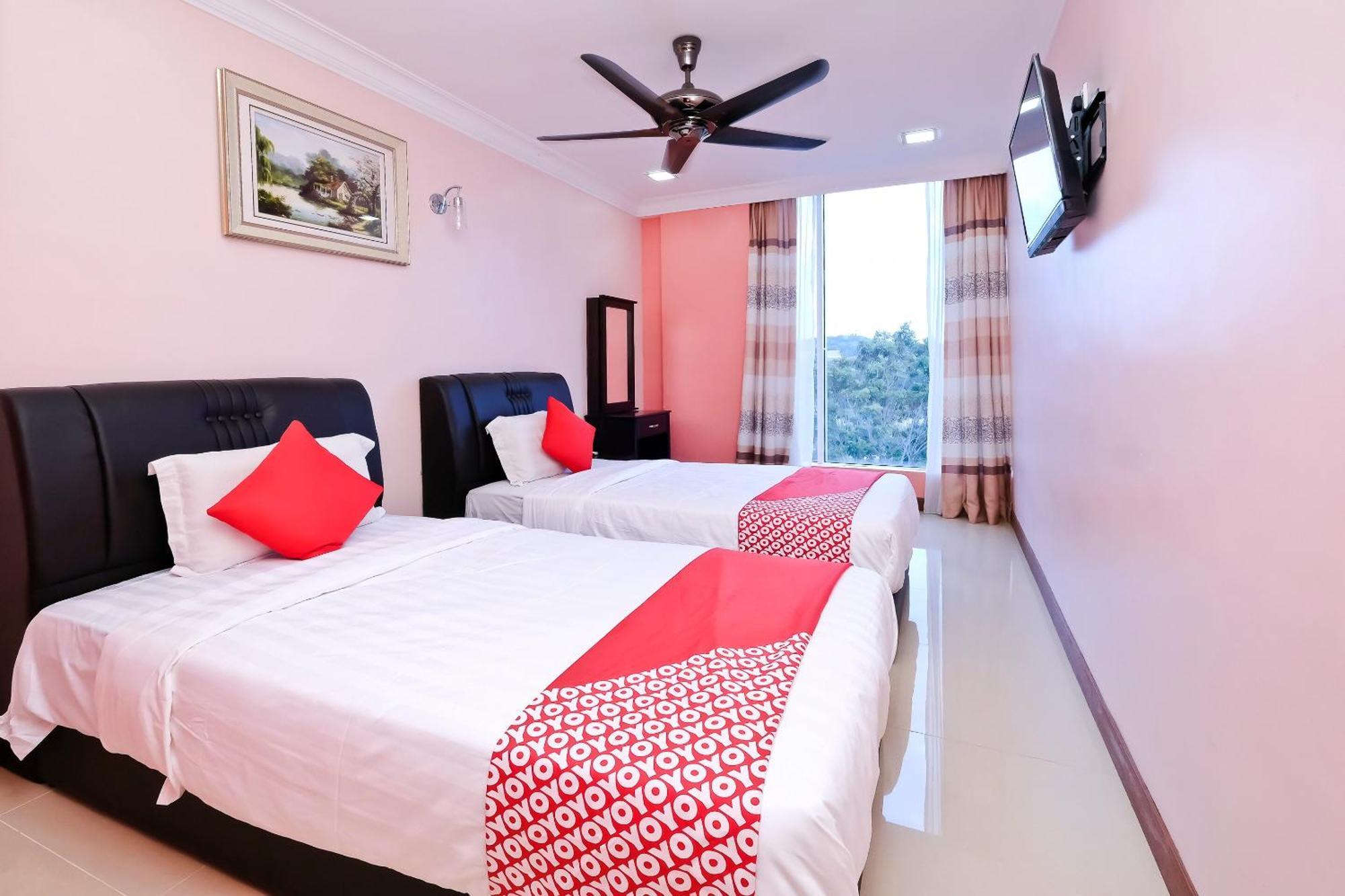 Oyo 714 Arina Hotel بانغي المظهر الخارجي الصورة