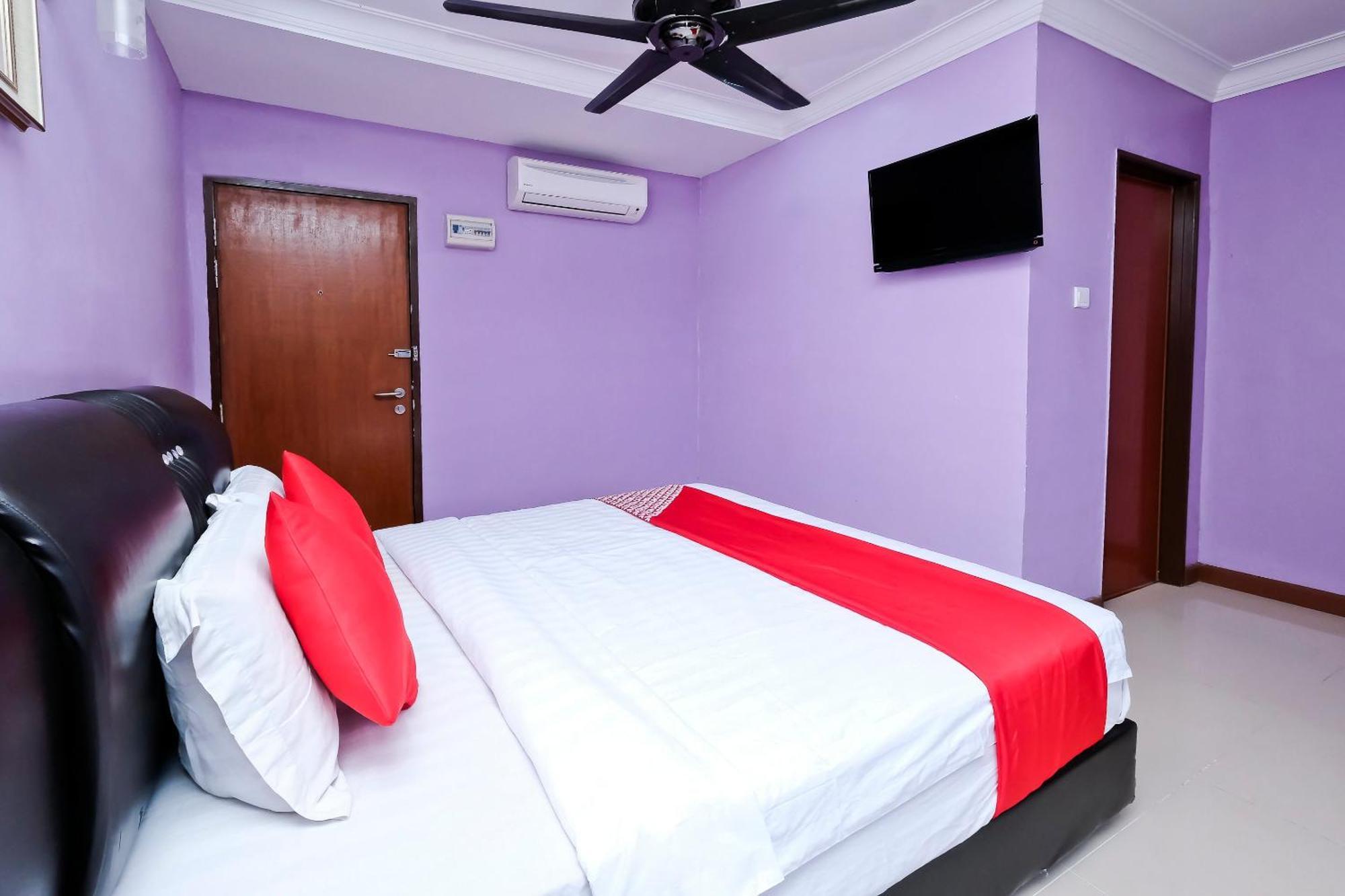 Oyo 714 Arina Hotel بانغي المظهر الخارجي الصورة