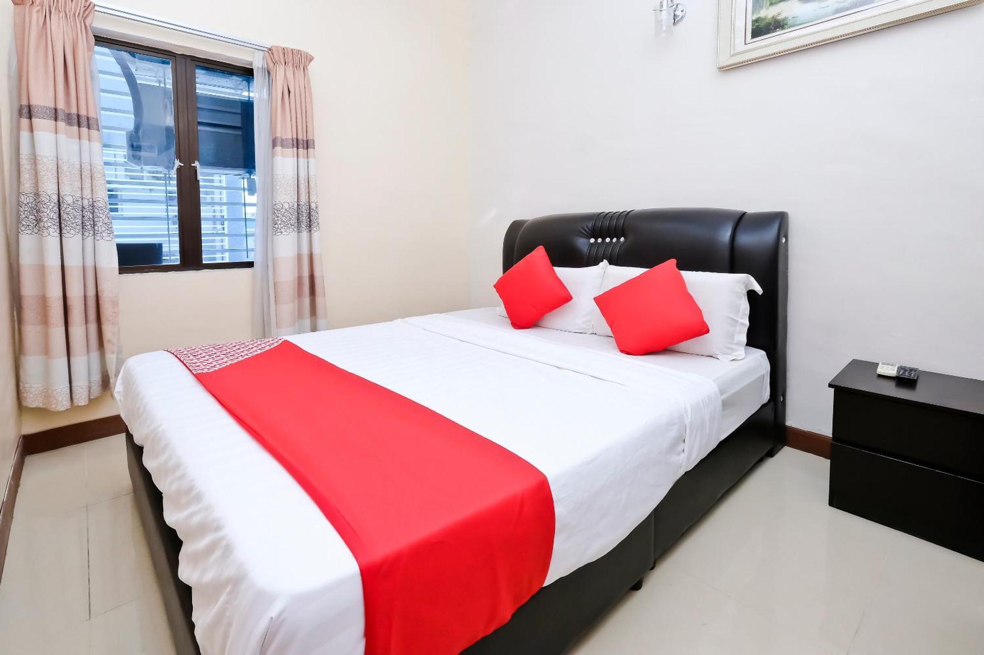 Oyo 714 Arina Hotel بانغي المظهر الخارجي الصورة