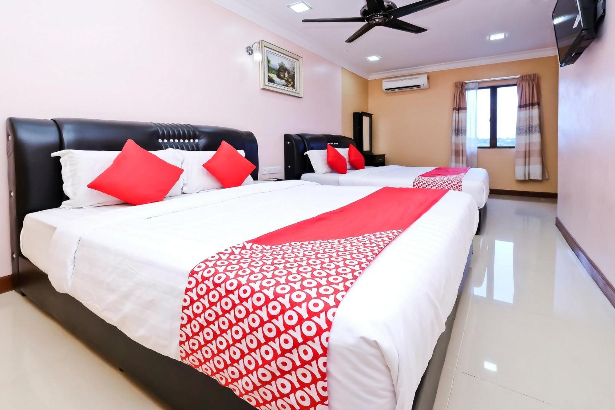 Oyo 714 Arina Hotel بانغي المظهر الخارجي الصورة